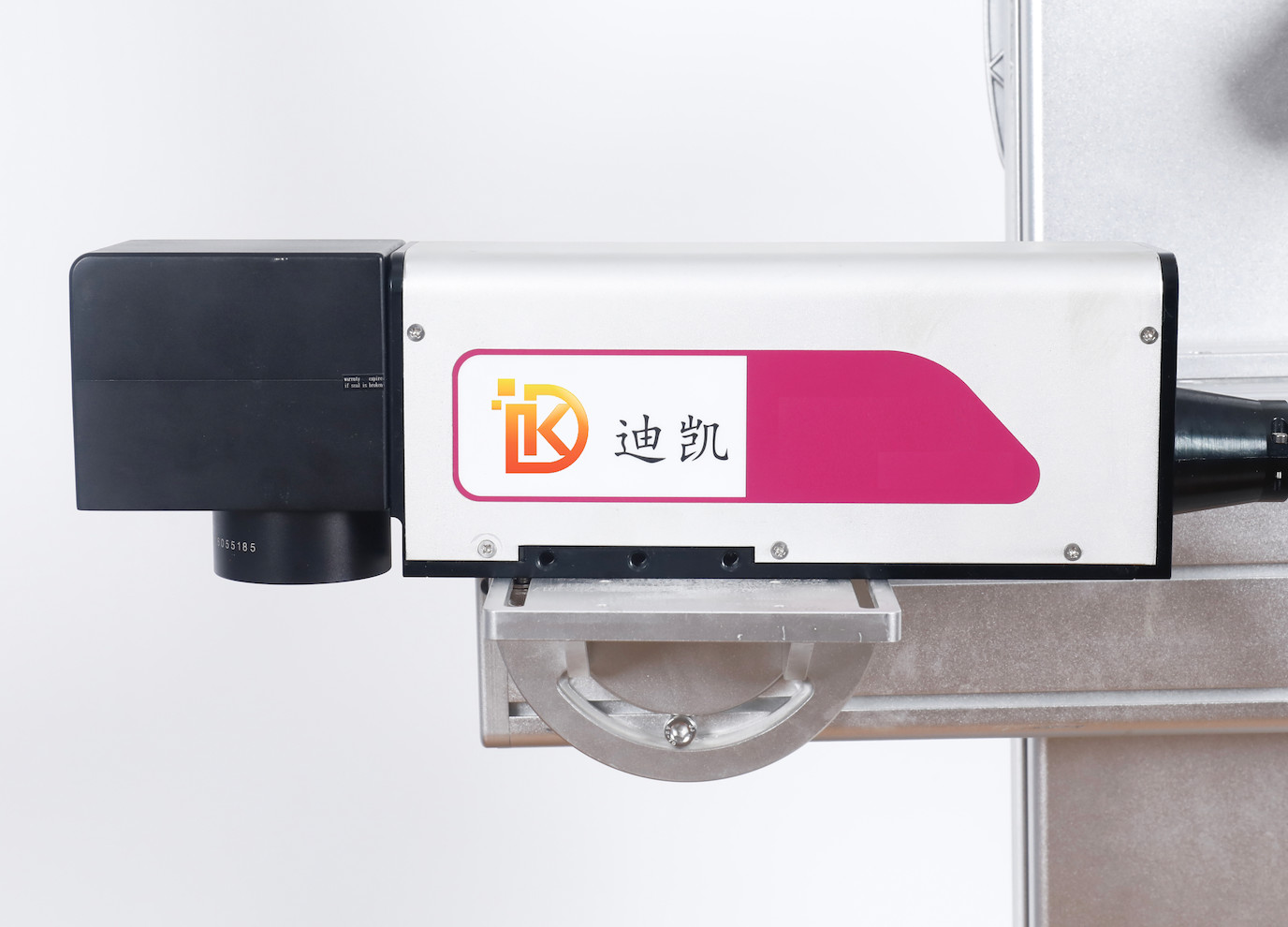 20W Fiber Laser Marking Machine QR Code Metal Laser Engraving Machine Online Date Printer for Packaging Machine