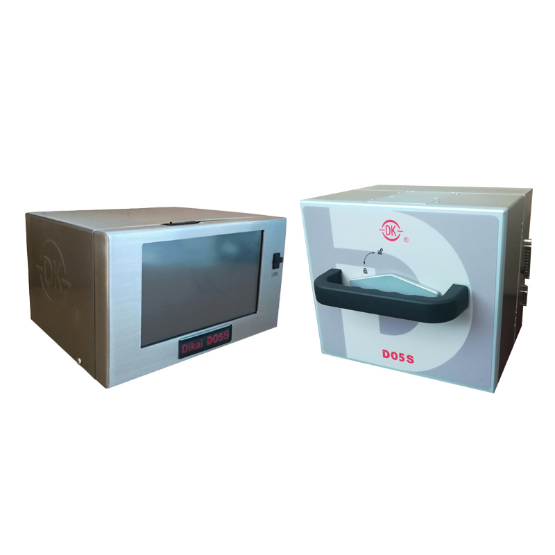Dikai D05S sobreimpresora de transferencia térmica con área de impresión de 53 mm * 150 mm 2-36 m / minuto Velocidad de impresión y potencia AC 220V / 50Hz 110V / 60Hz